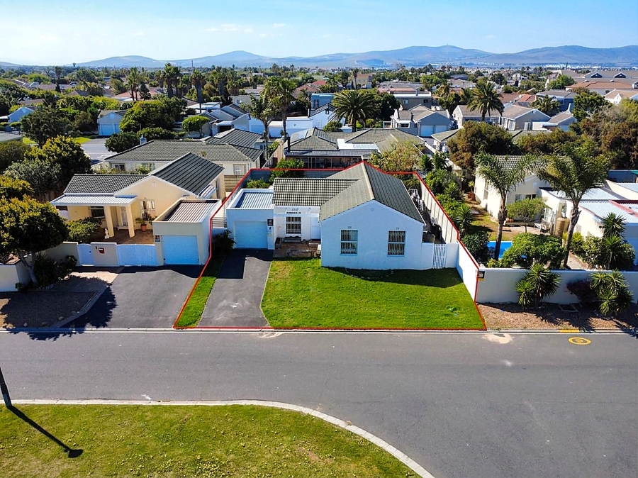 3 Bedroom Property for Sale in Sunningdale Western Cape